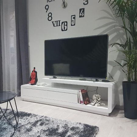 Palladium II City Center Apartments Макарська Екстер'єр фото