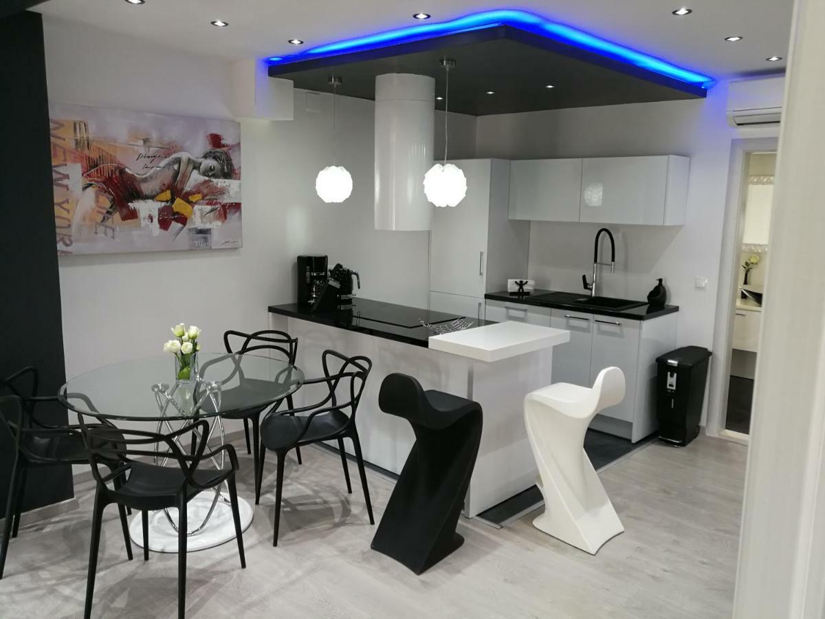 Palladium II City Center Apartments Макарська Екстер'єр фото