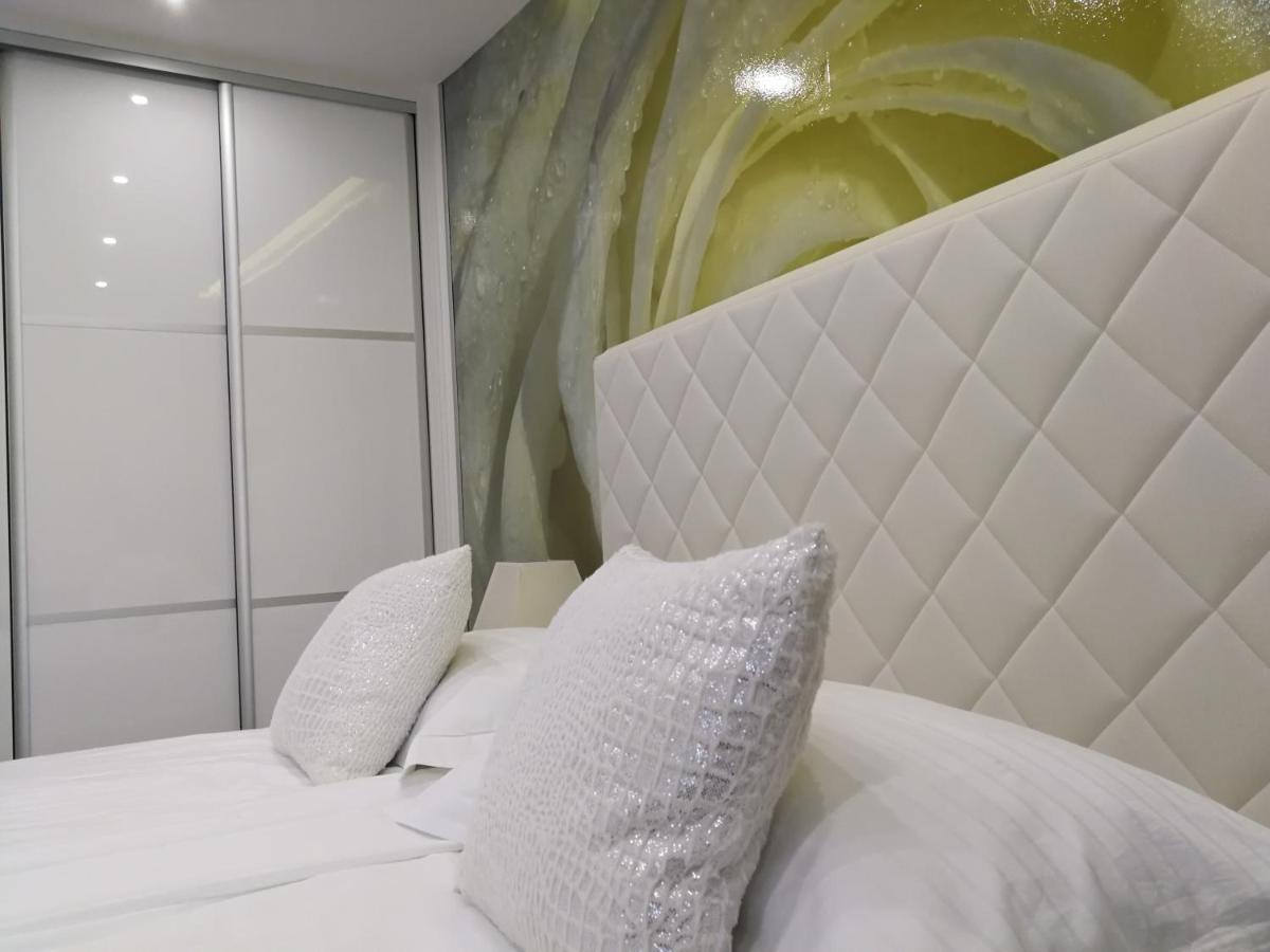 Palladium II City Center Apartments Макарська Екстер'єр фото